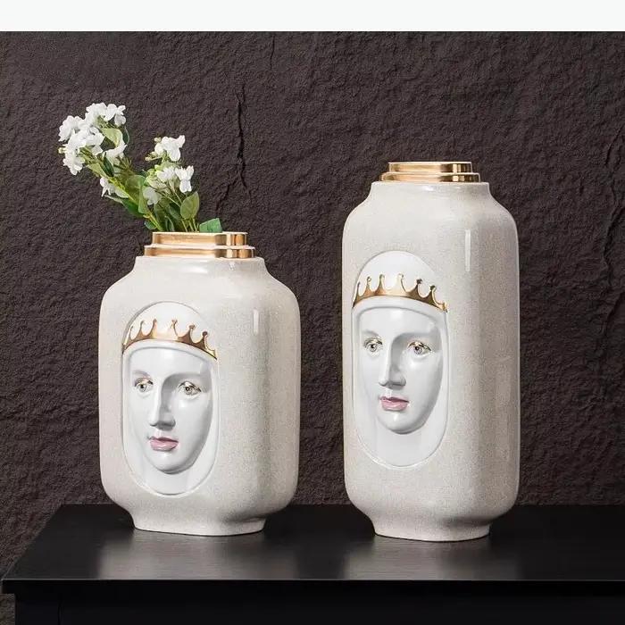 Vase en céramique, personnage de dessin animé abstrait, visage de la reine, vase à fleurs, sculpture, artisanat en céramique, accessoires de décoration pour la maison