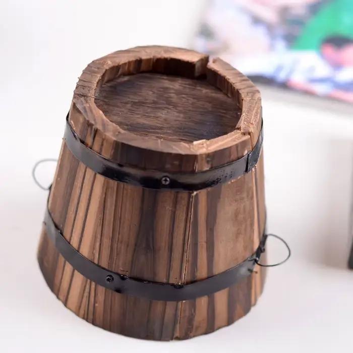 Petit Vase en bois naturel Vintage