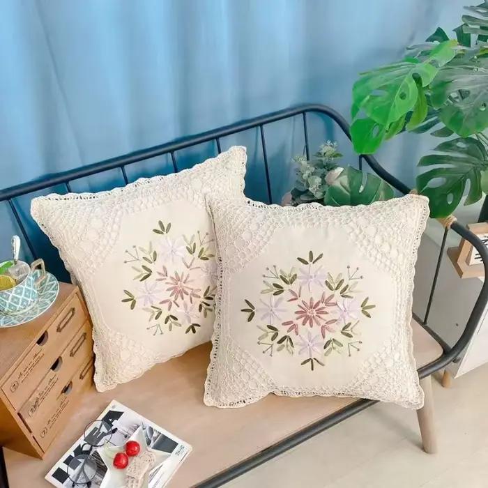 Housse de coussin en coton et lin tissé au crochet