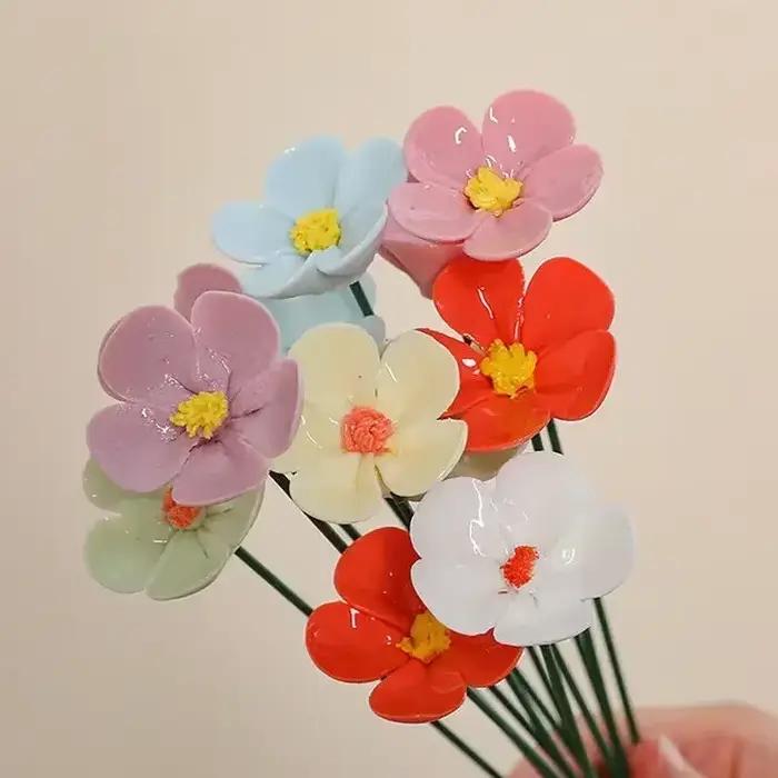 Piquet de fleurs en céramique fait à la main, décor de jardin, art créatif, décoration florale, accessoire de fête de mariage, occasion de fête, aléatoire