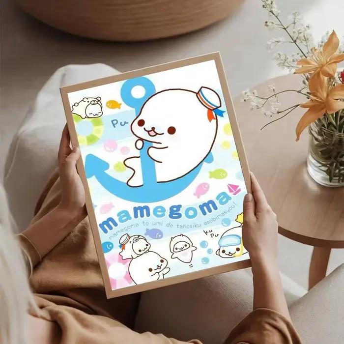 Affiche Kawaii Cartoon Mamegoma CUTE en Papier PP Synthétisé pour Décoration Murale Nostalgique et Moderne Occasions Spéciales