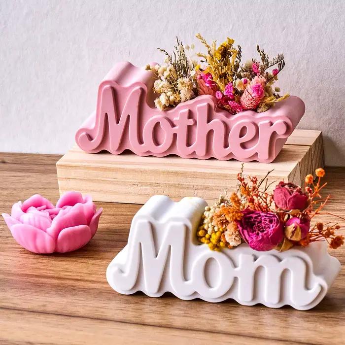 Moule en silicone en forme de vase pour lettres 'Maman'