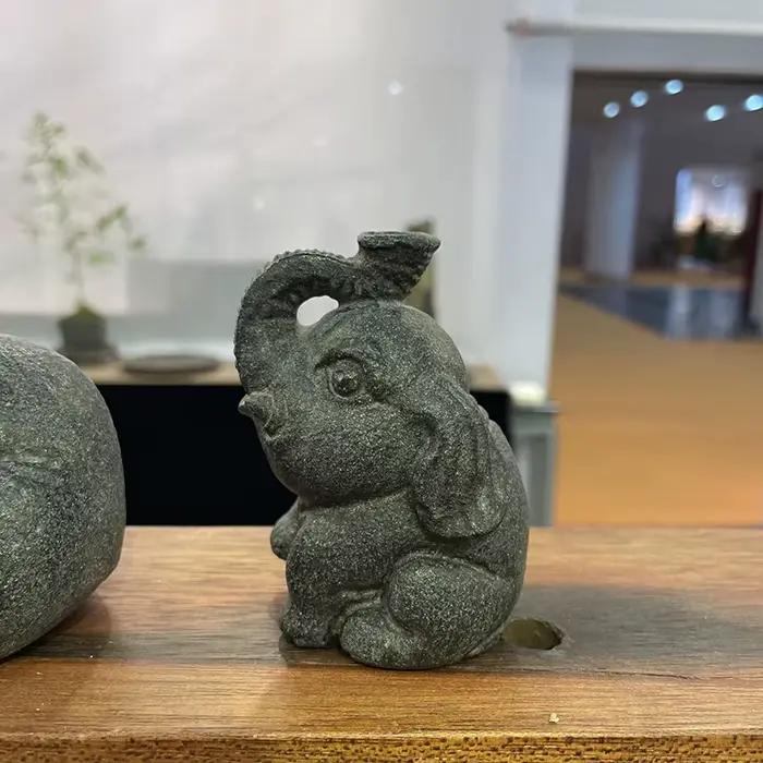 Statue de mascotte d'animal d'éléphant
