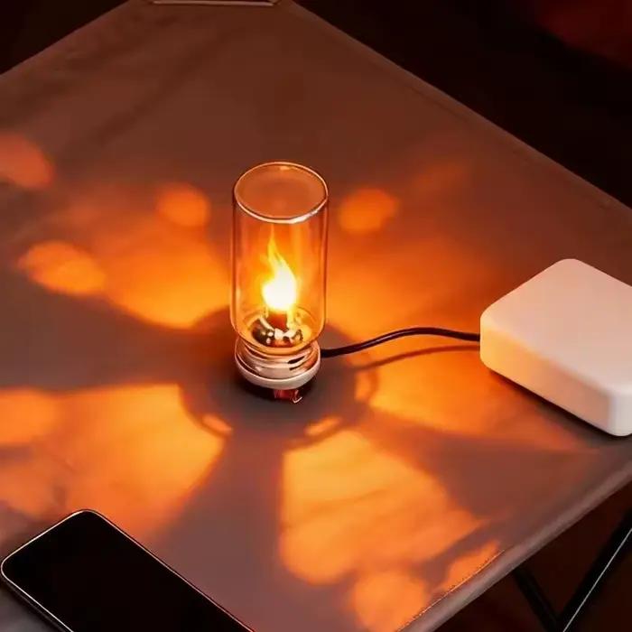 Lampe d'ambiance LED à effet de flamme de cheminée
