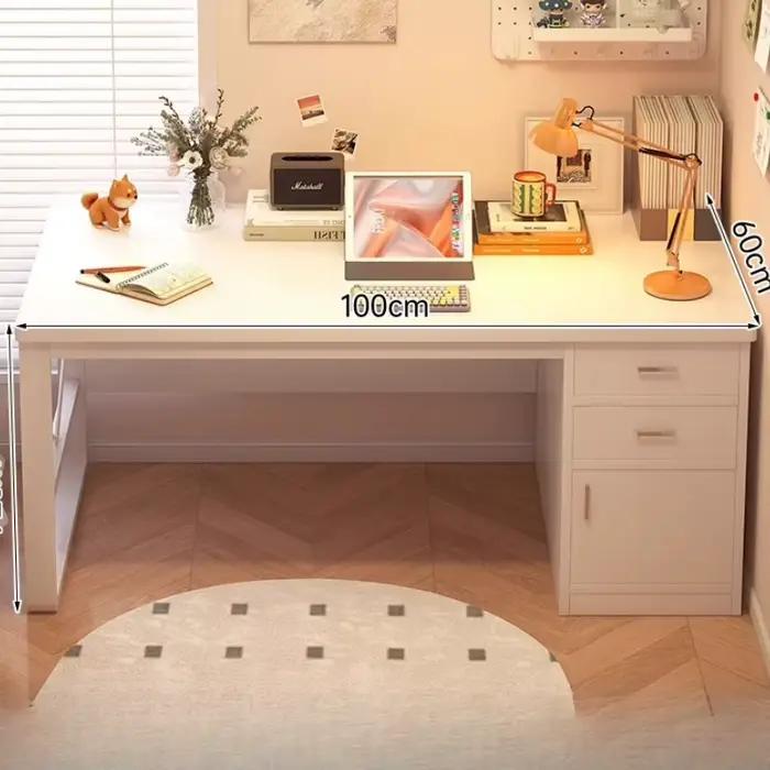Bureau moderne en bois avec tiroirs et composants fonctionnels pour bureau à domicile et espaces de travail professionnels