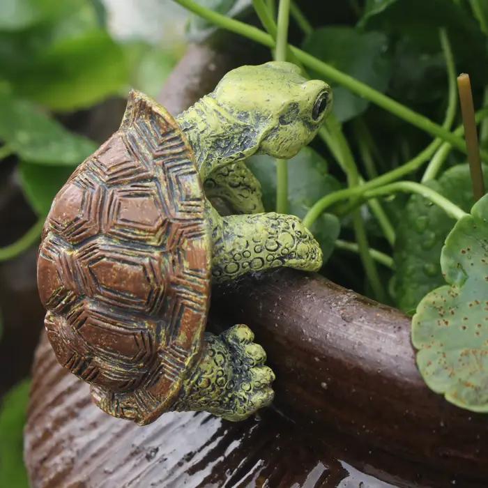 Statue de tortue grimpante vintage en résine pour jardin, cour, patio, pot de fleurs ou clôture occaions spéciales ```