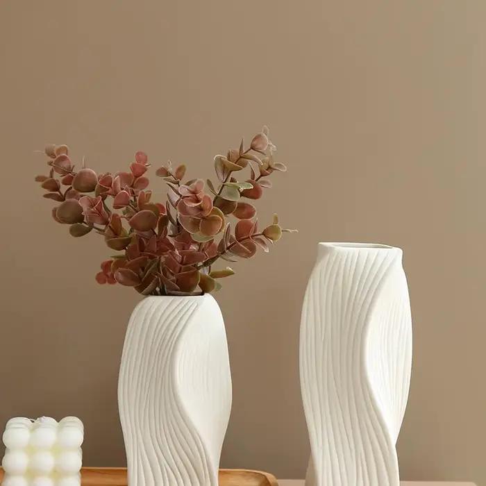 Vase en plastique nordique