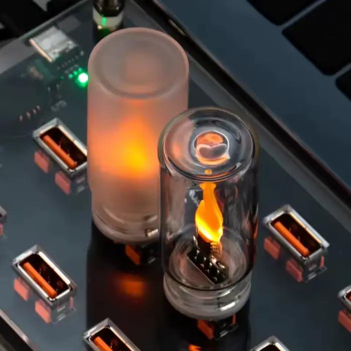 Lampe d'ambiance LED à effet de flamme de cheminée