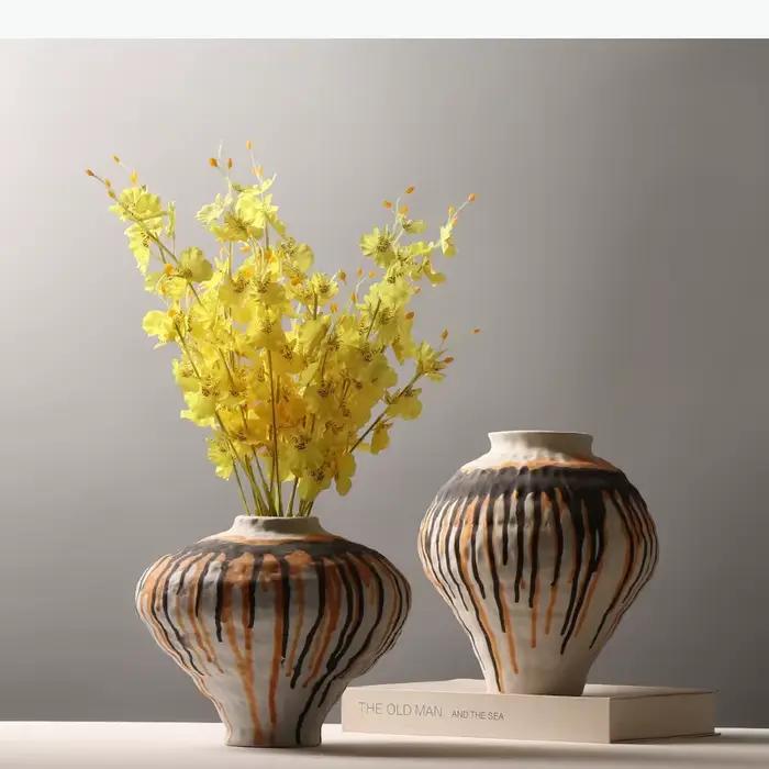 Vase en céramique à débit fluide, pot de fleurs rétro, accessoires pour arrangements floraux, artisanat en céramique, décoration intérieure
