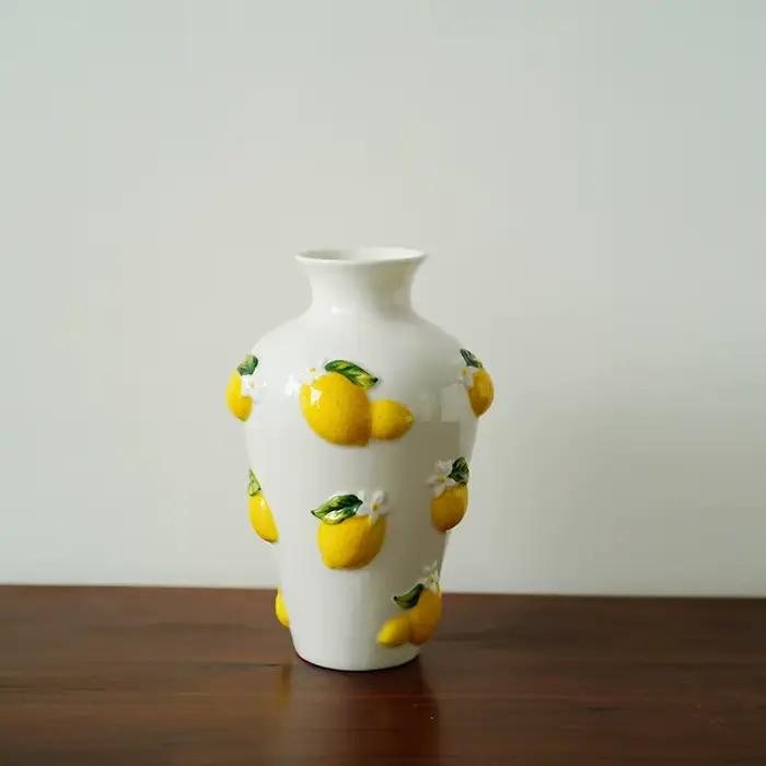 Vase en céramique, sculpture en relief de citron tridimensionnelle, vase à fleurs, accessoires pour arrangements floraux, artisanat en céramique, vases