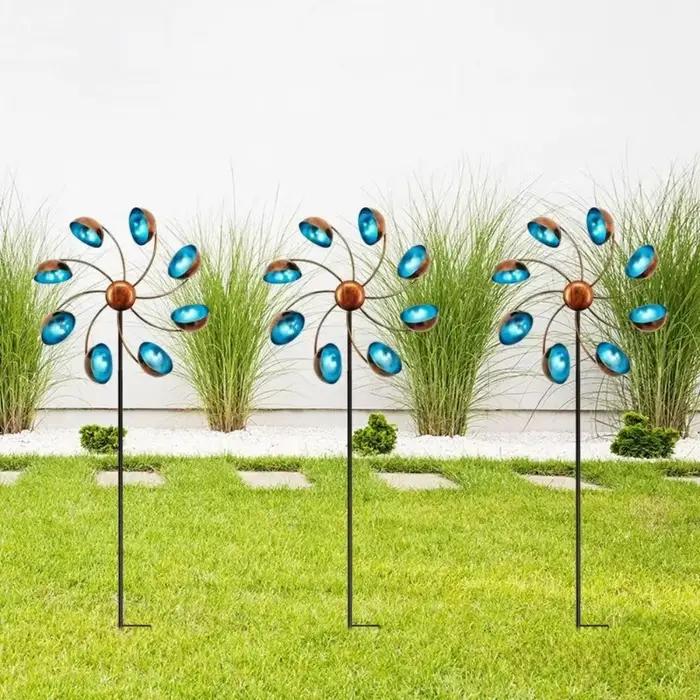 Rotateur de vent en métal à poils décoratifs de jardin