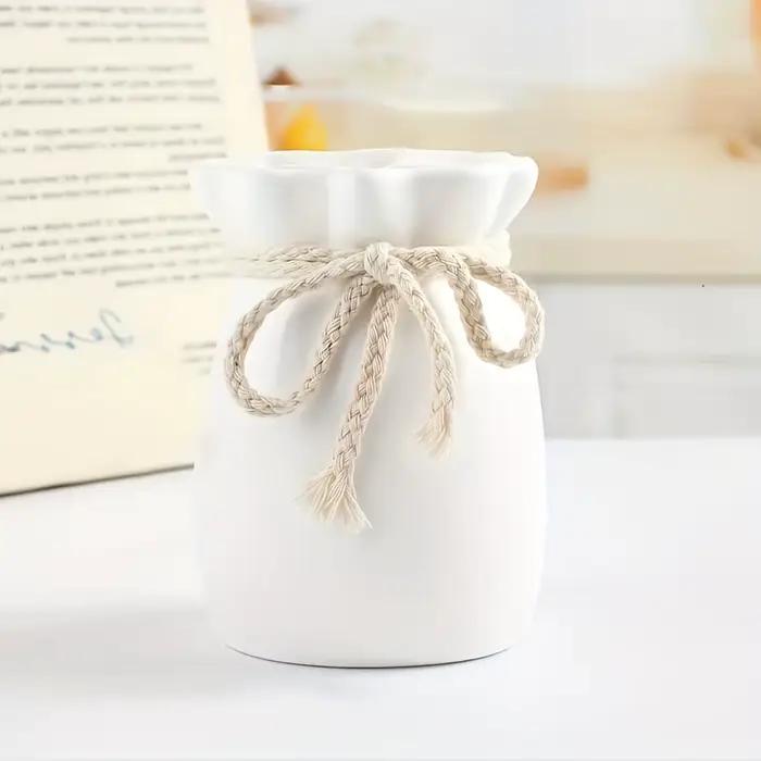 Vase en plastique blanc 1 pièce avec décoration d'arc en corde de chanvre