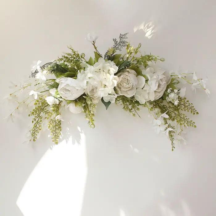 Fleurs artificielles pour arc de mariage