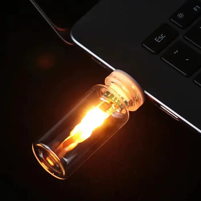 Lampe d'ambiance LED à effet de flamme de cheminée