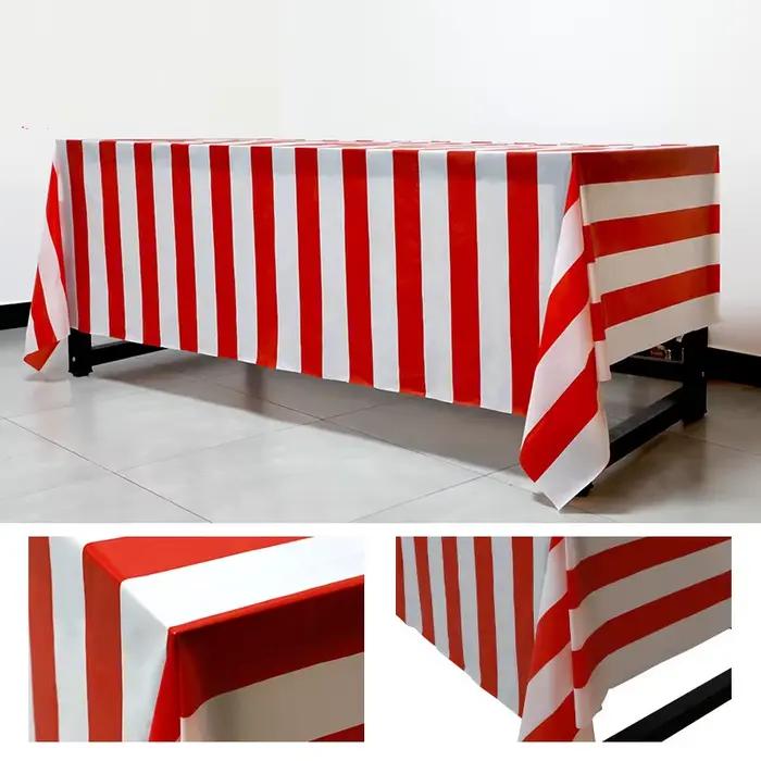 Nappe jetable à rayures rouges et blanches de noël