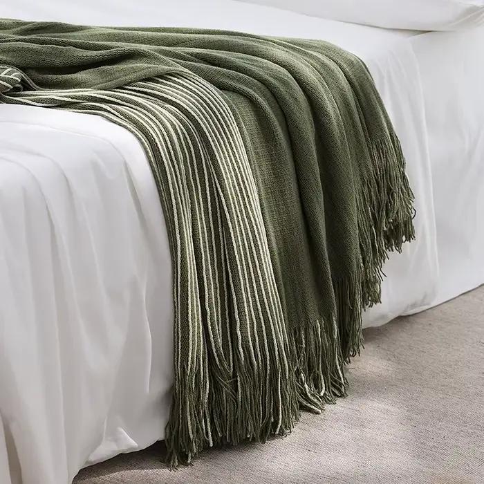 Couverture décorative tricotée style rustique pour lit