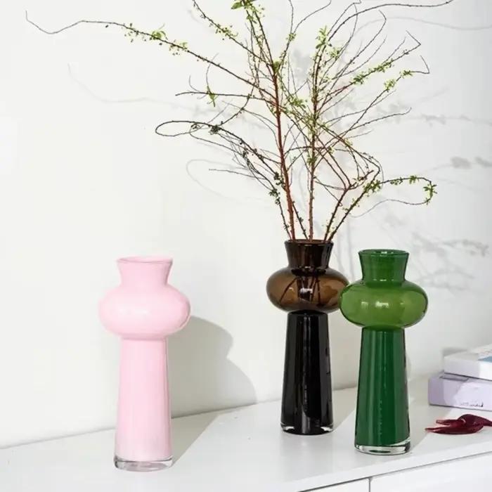 Vase en verre à plis géométriques de style européen