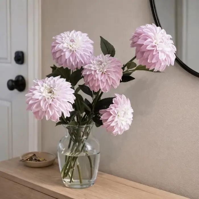 Longue branche de dahlia imprimée en 3D