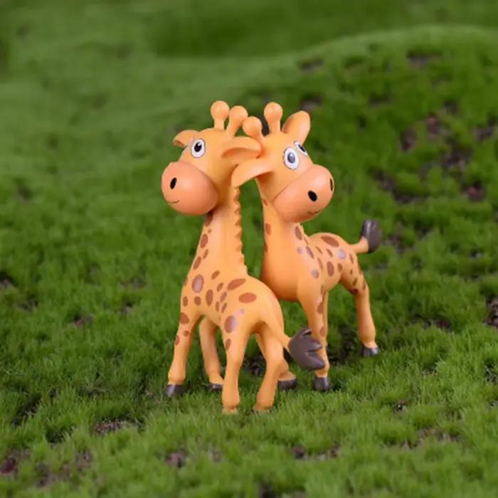 2 pièces girafe Sika cerf rouge Wapiti mignon petite Statue accessoires de décoration de la maison Miniature fille cadeau décor artisanat Figurines