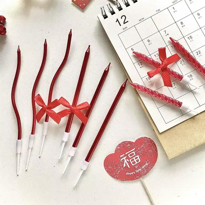 Bougies de gâteau en spirale rouges avec nœud pour mariage, anniversaire, Nouvel An, décorations de fête, avec supports