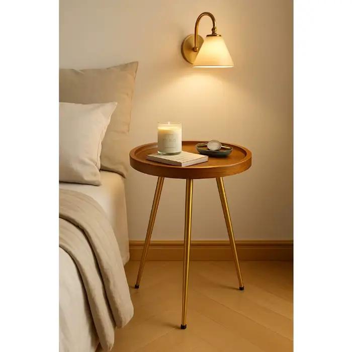 Table basse élégante en chêne naturel