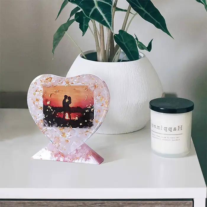 Moule en silicone époxy pour cadre photo en forme de cœur et carré, idéal pour la création de bijoux et d'objets décoratifs en résine DIY