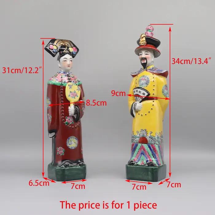 Statues en céramique d'empereurs et d'impératrices chinois de la dynastie Qing