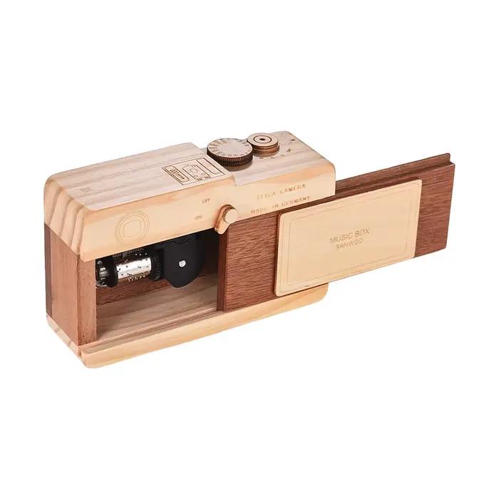Boîte à musique en bois