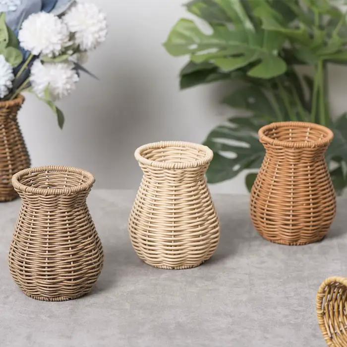Vase à fleurs en rotin plastique tissé à la main pour fleurs séchées