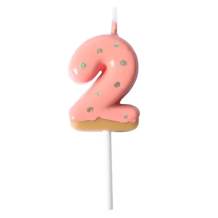 Bougies de gâteau en forme de chiffres joyeux anniversaire
