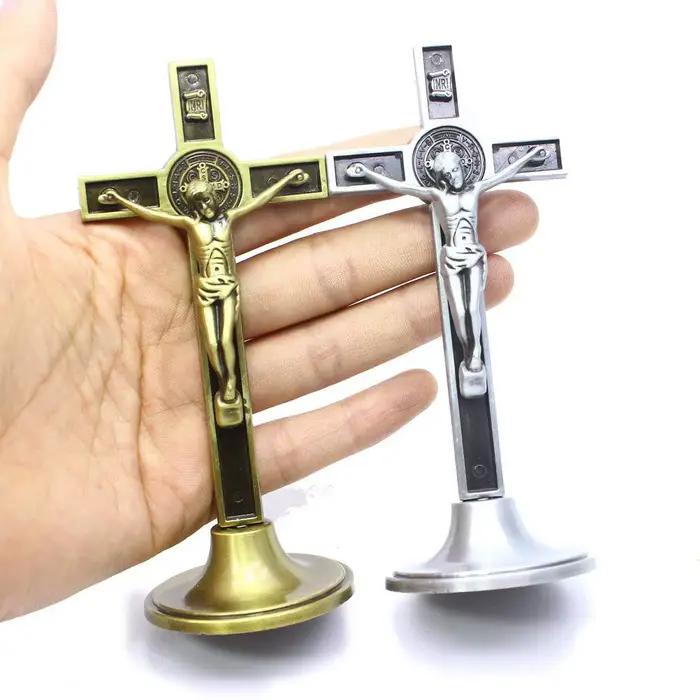 Figurine de croix de Nina Ifix, statue de Jésus catholique, support, église de prière religieuse, décoration de voiture, maison, chapelle