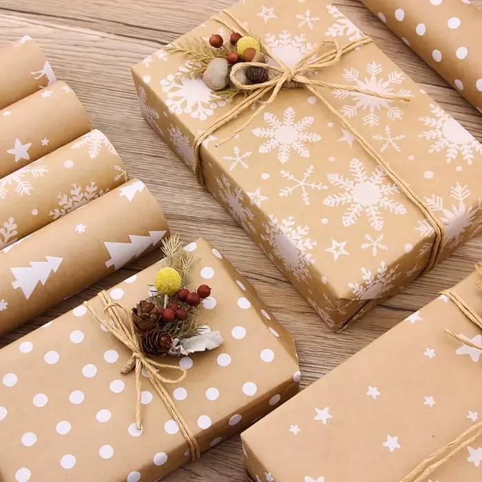 Papier d'emballage décoratif marron, rouleau de papier cadeau de noël, emballage Kraft rétro arbre de noël flocon de neige, papier d'emballage cadeau, bricolage