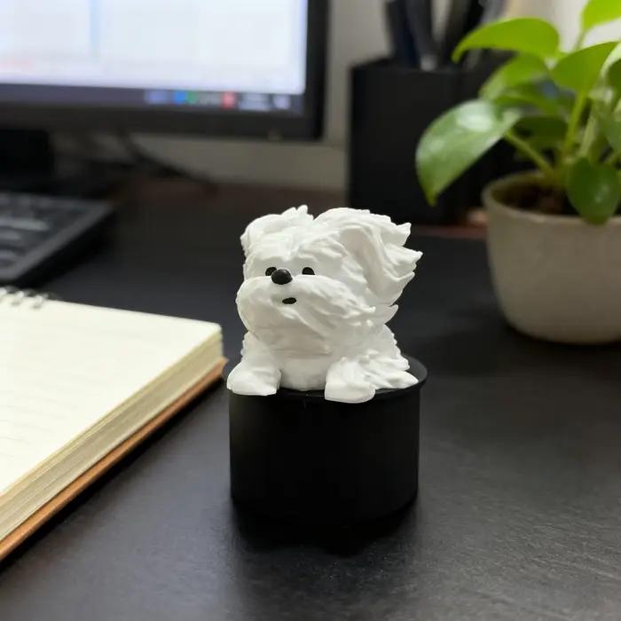 Statue de chiot de style croquis minimaliste | Adorables lignes soufflées au vent et en désordre