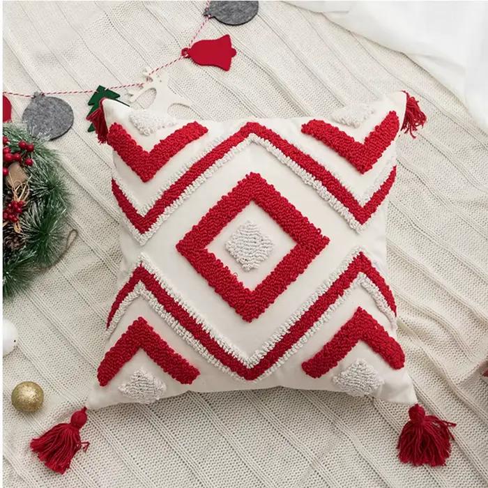 Nouvelle Housse de Coussin Brodé Joyeux Noël Rouge Géométrique Tufté – Décoration de Fête pour la Maison et le Salon