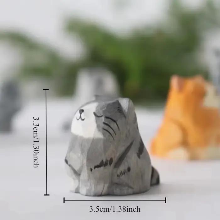 Figurine de chaton en bois sculptée à la main