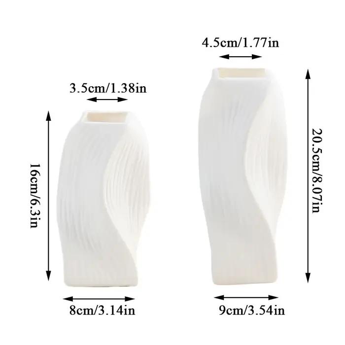 Vase en plastique nordique