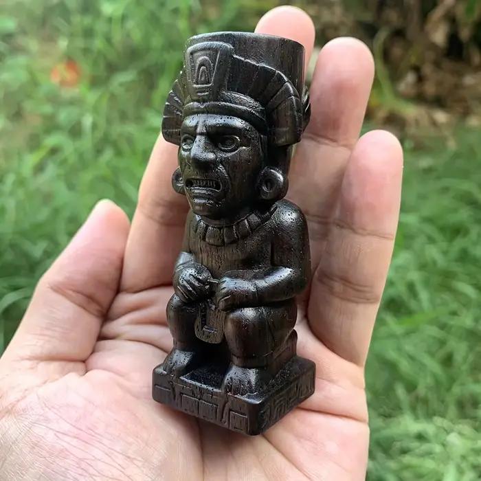Ornement de colonne totem aztèque en bois sculpté à la main de 3