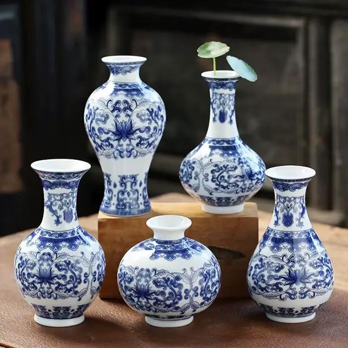 Vase en porcelaine Antique bleu et blanc