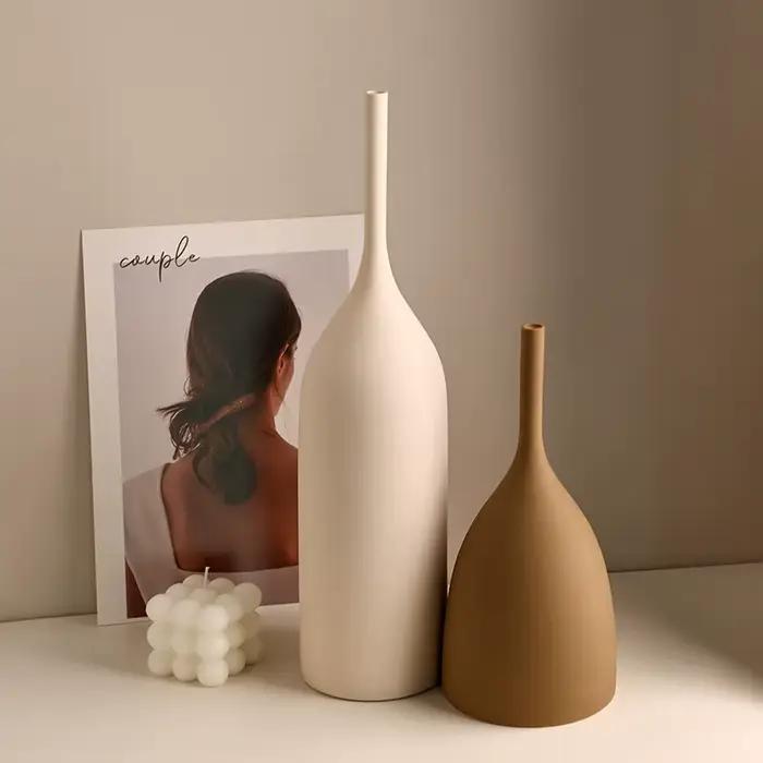 Vase en céramique fait à la main
