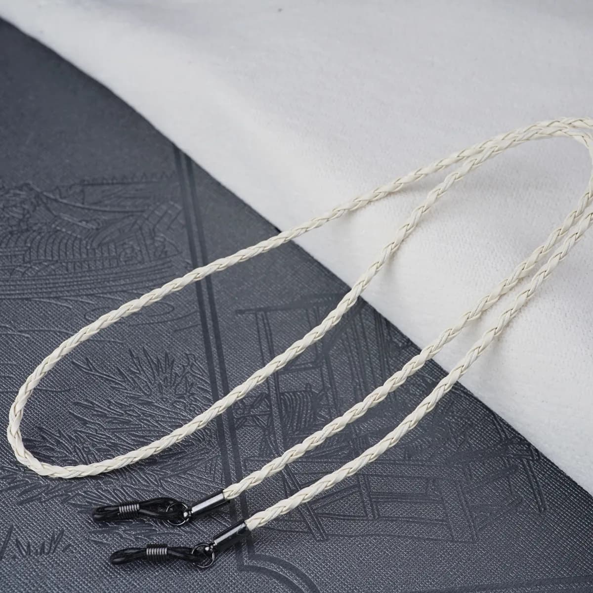Lunettes en cuir pour hommes et femmes, 1 pièce, chaîne en corde tissée, à lacets, pour Sports de pl