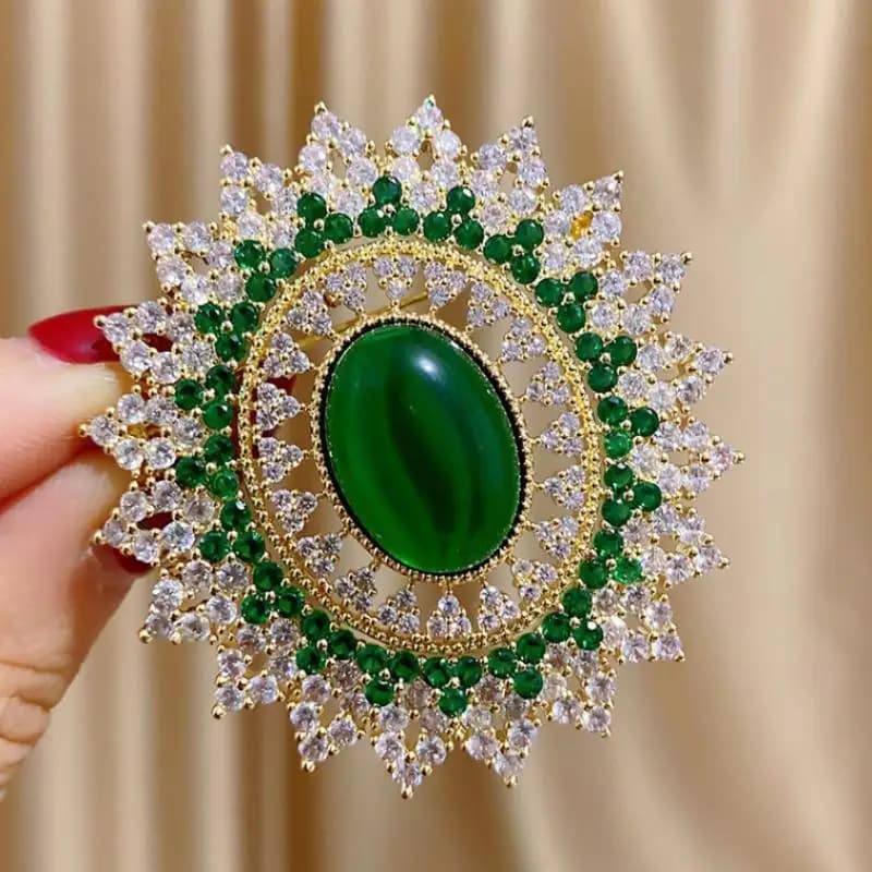 Broche élégante de style français rétro en émeraude, accessoire de bijoux pour vêtements et manteaux
