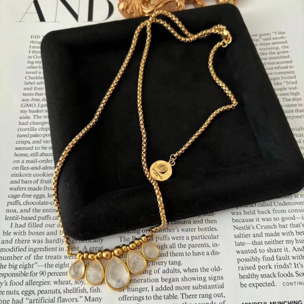 Mode européenne et américaine, littérature et art rétro, élégant, simple et généreux, pendentif en c
