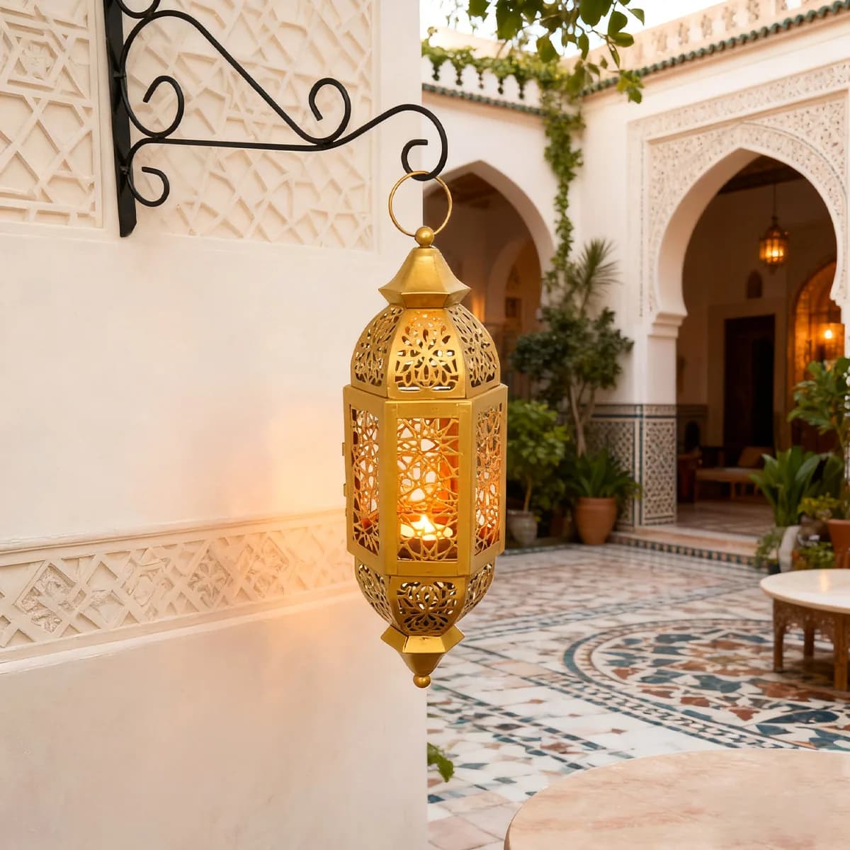 Lanterne à bougie marocaine en fer forgé, faite à la main, ajourée, style bohème, pour décoration in