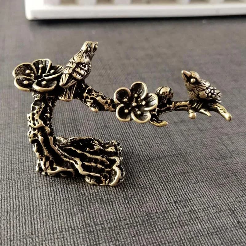 Arbre à prune en cuivre pur, oiseau pie heureux, ornements miniatures, Figurine de coucou en laiton