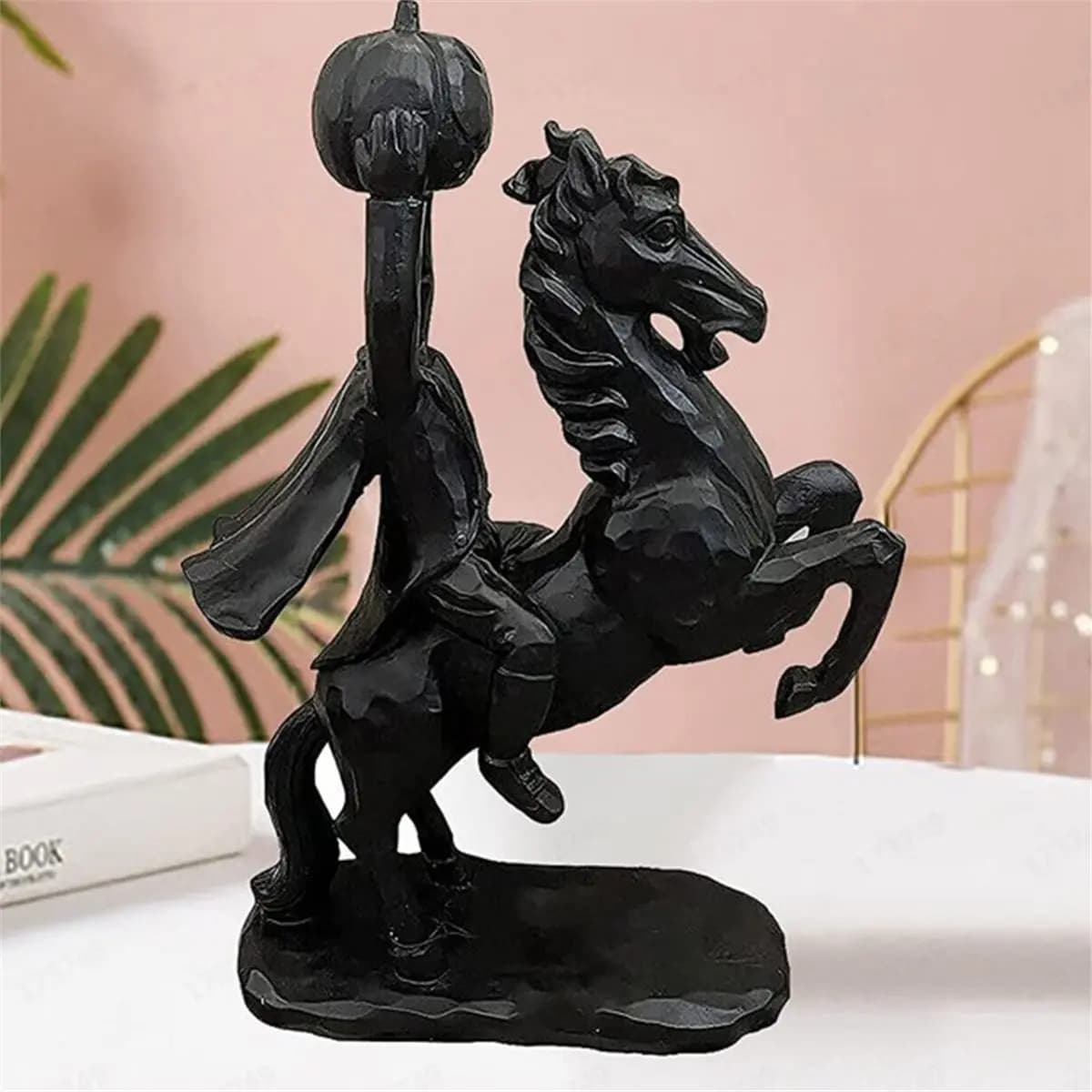 nouvelle tendance! Statue de cavalier sans tête en résine d'horreur, Sculpture de décoration d'halloween artisanale sans tête