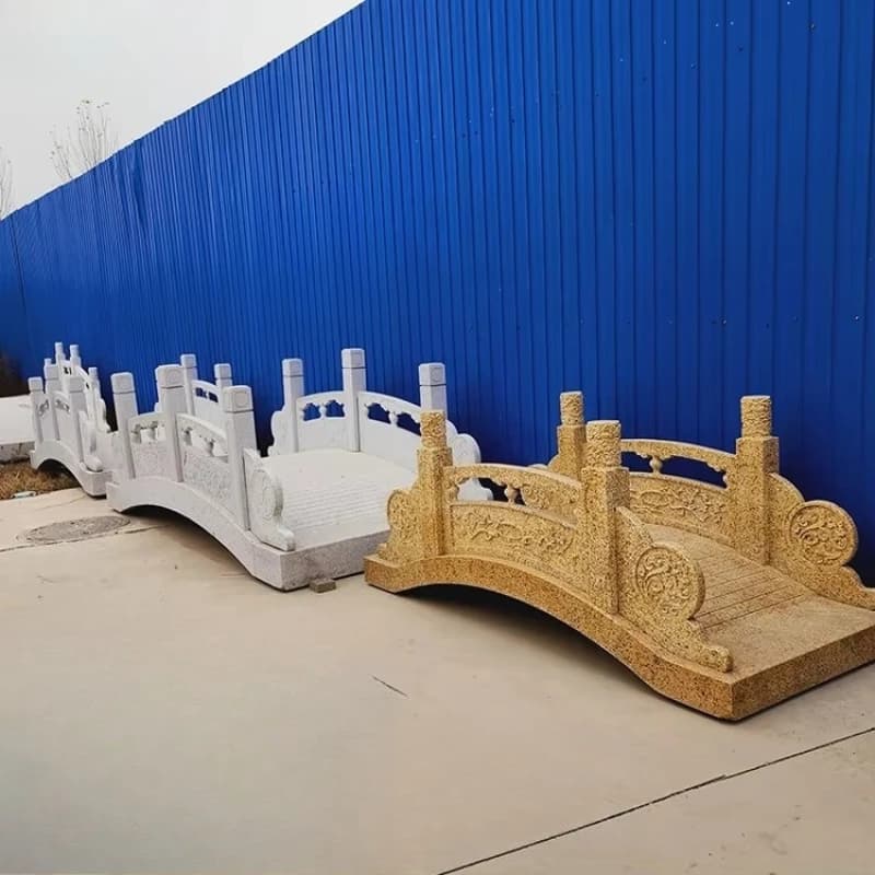 Grande pierre de granit naturelle fabriquée avec un grand pont en arc pour la décoration de jardin