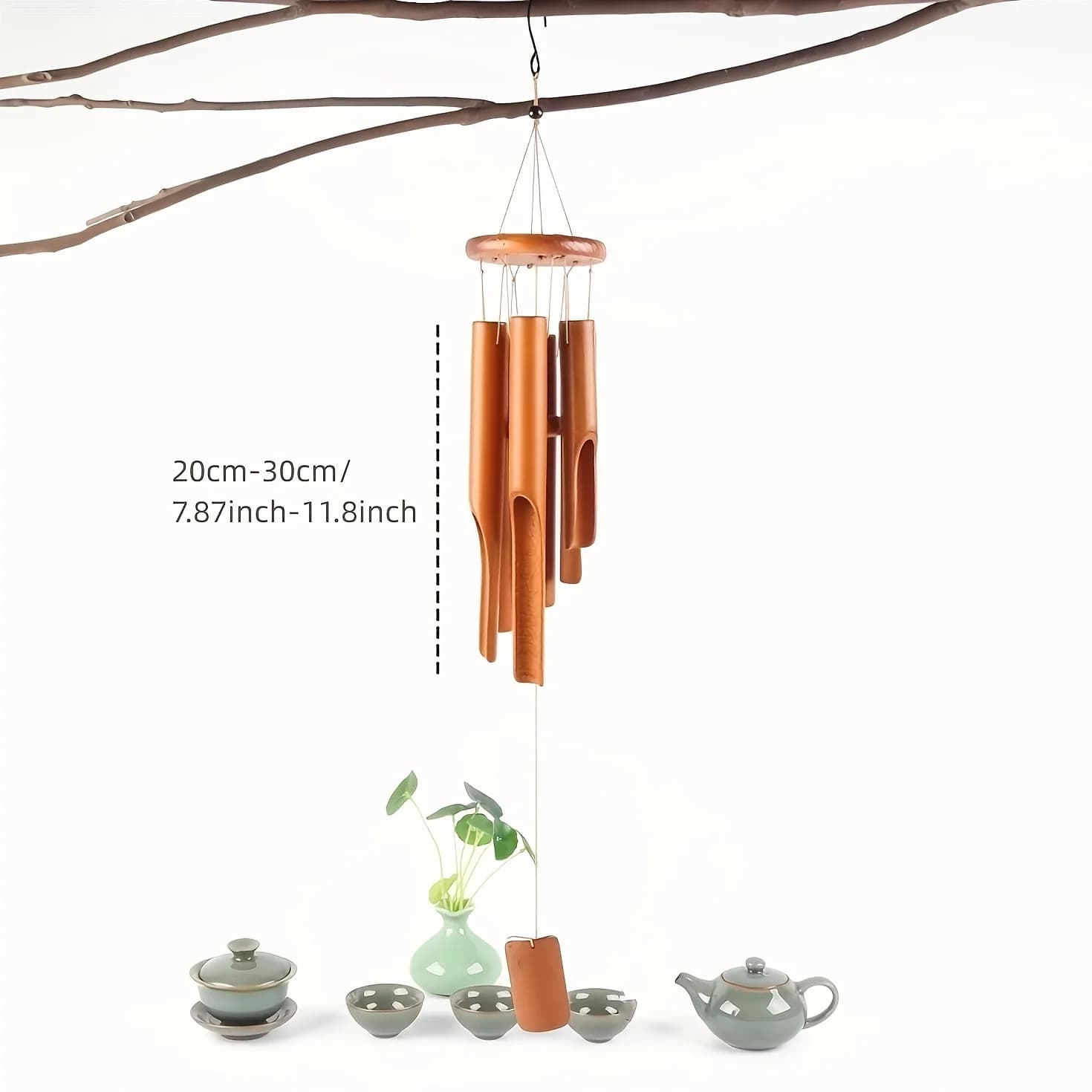 1 carillon éolien en bambou, aux tons profonds, est un choix idéal pour la décoration de la maison et convient comme cadeau pour toutes les occasions.
