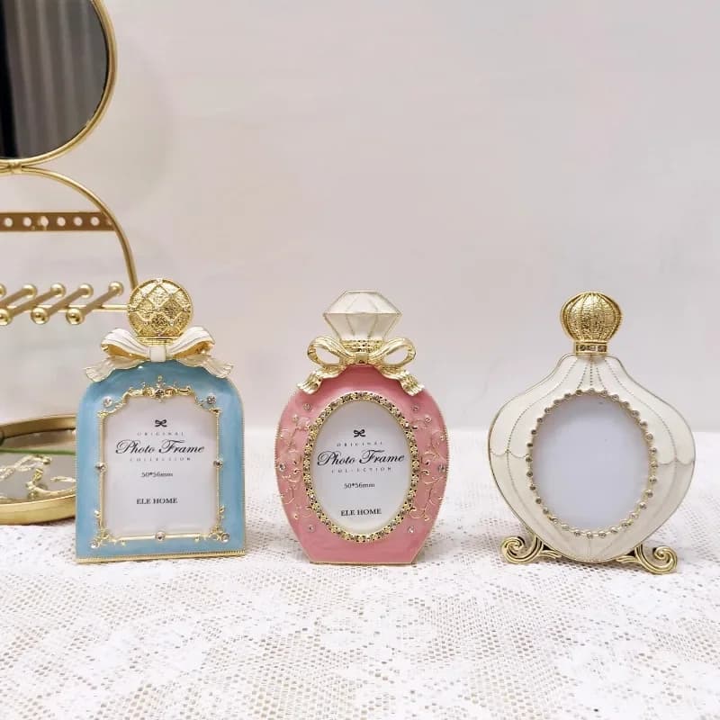 Cadre photo métallique rond de 2 pouces en forme de flacon de parfum diamanté